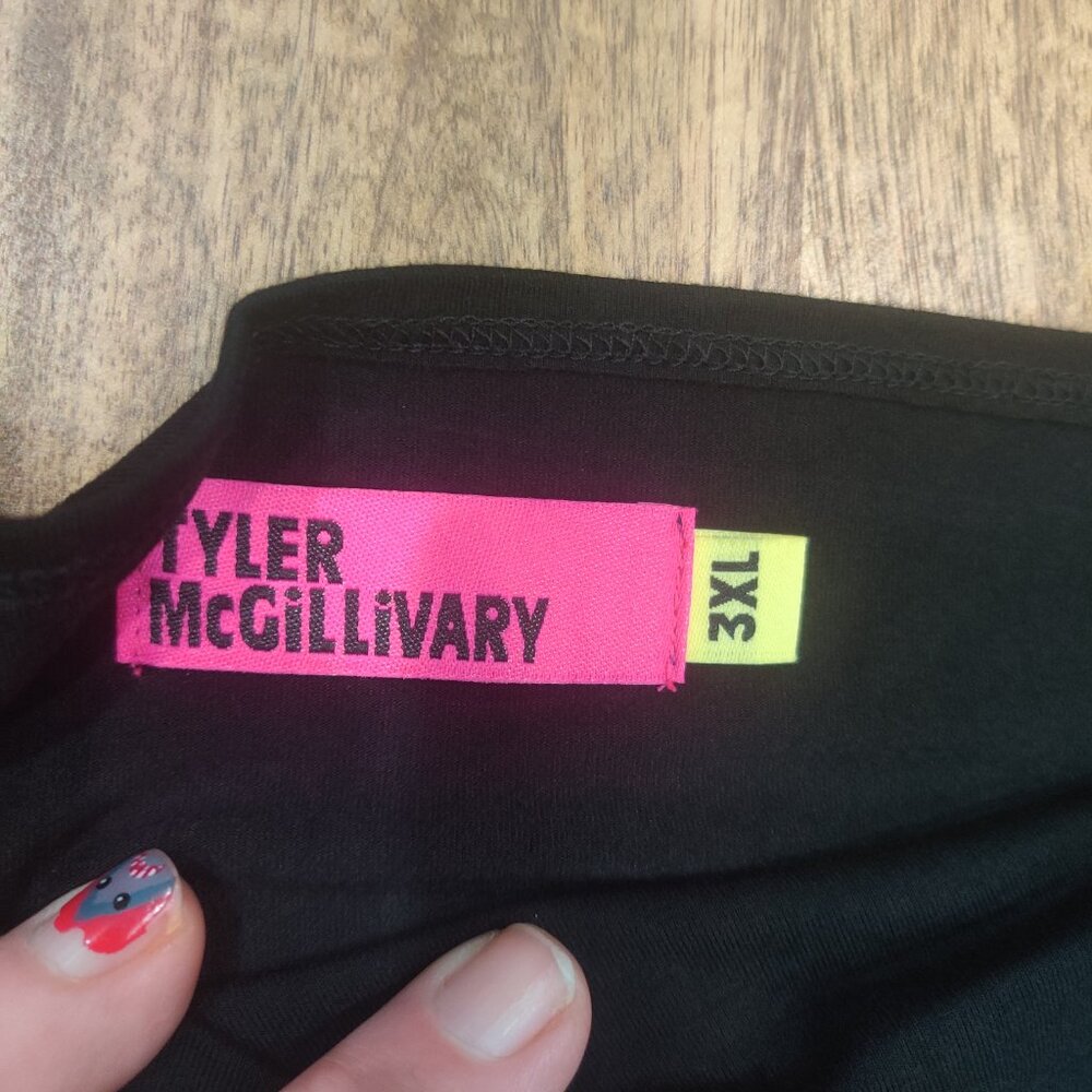 Tyler McGillivary dress size 3xl New (fits 2x-3x) - Picture 2 of 3